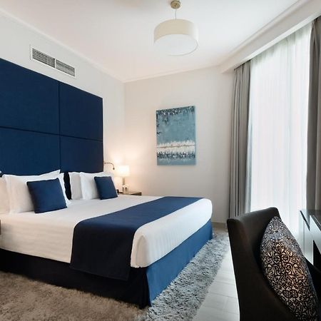 Centara West Bay Hotel & Residences Dauhá Exteriér fotografie Deluxe room
