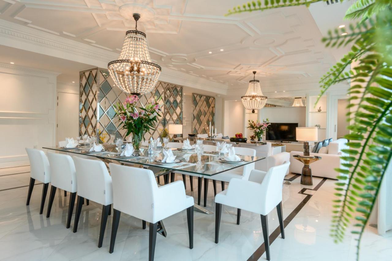 Centara West Bay Hotel & Residences Dauhá Exteriér fotografie A dining room