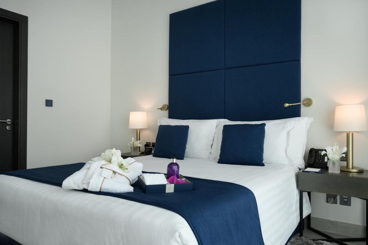 Centara West Bay Hotel & Residences Dauhá Exteriér fotografie Deluxe room